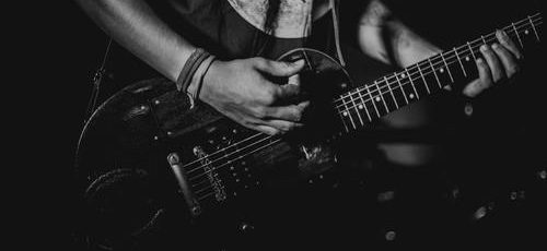Mistä lainaa oman rock-levyn tuottamiseen?